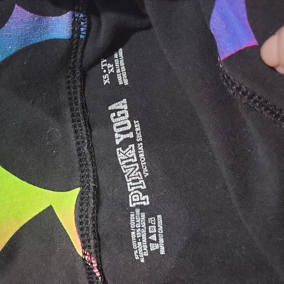 Victoria's Secret PINK Leggings - Picture 10 of 14